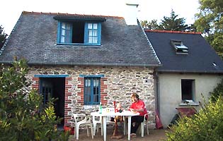 unser haus in ploubazlanec
