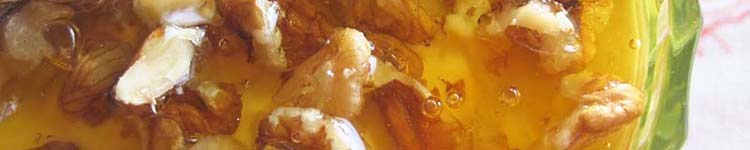 joghurt mit honig und n&uuml;ssen