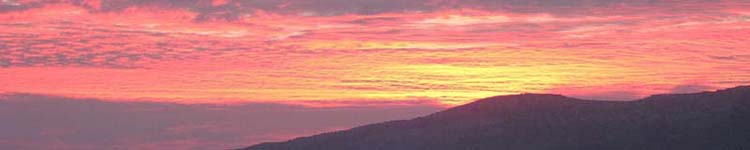 sonnenuntergang bei mon&oacute;lithos